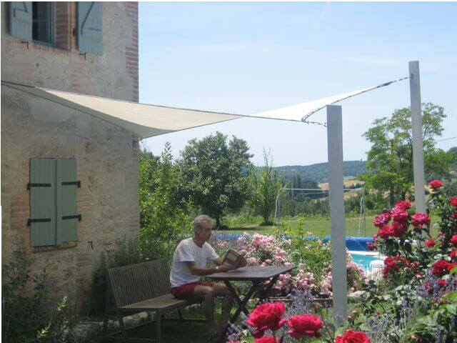 outdoor shade installation
